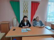 В рамках Единого дня информирования председатель Городокского районного Совета депутатов Светлана Зуева провела встречу с жителями городского поселка Езерище