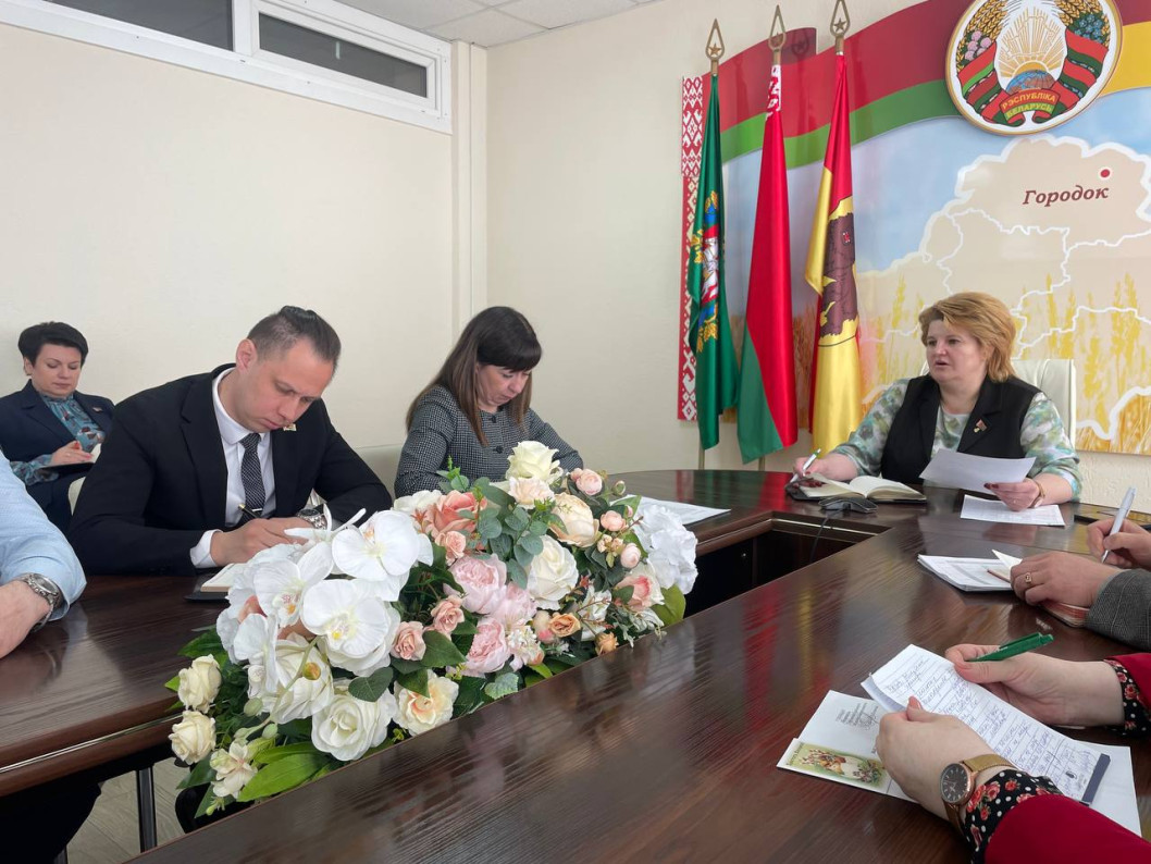 Руководство райисполкома провело выездной прием граждан в Межанском сельсовете