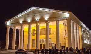 Прэм'еру "Скрыпкі часам вядуць да вар'яцтва" пакажа 30 красавіка Коласаўскі тэатр
