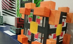 Арт-аб'екты на аснове куба-квадрата прадставілі школьнікі на выстаўцы ў Віцебску 
