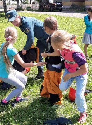 Супрацоўнікі Гарадоцкага РАНС праводзяць прафілактычныя мерапрыемствы ў дзіцячых аздараўленчых лагерах
