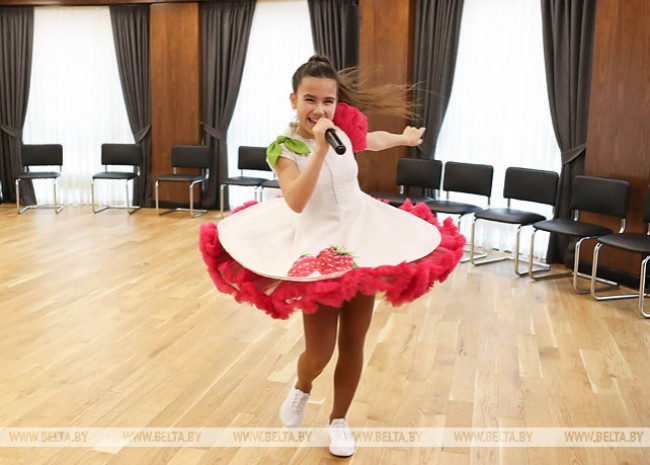 Ксенія Галецкая прадставіць Беларусь на дзіцячым музычным конкурсе "Віцебск-2019"
