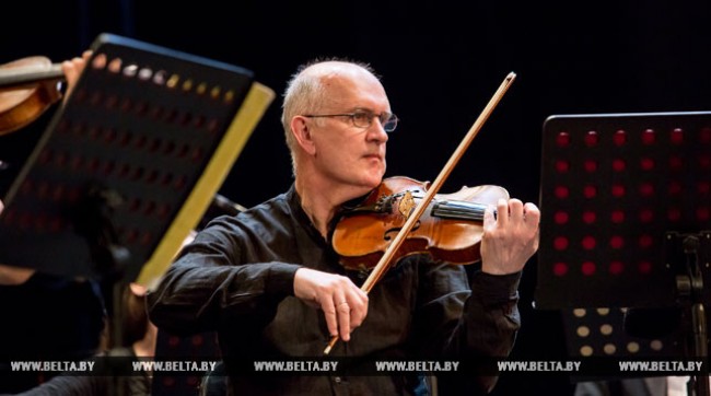 Канцэртам камернага аркестра закрываецца музычны фестываль Салярцінскага ў Віцебску
