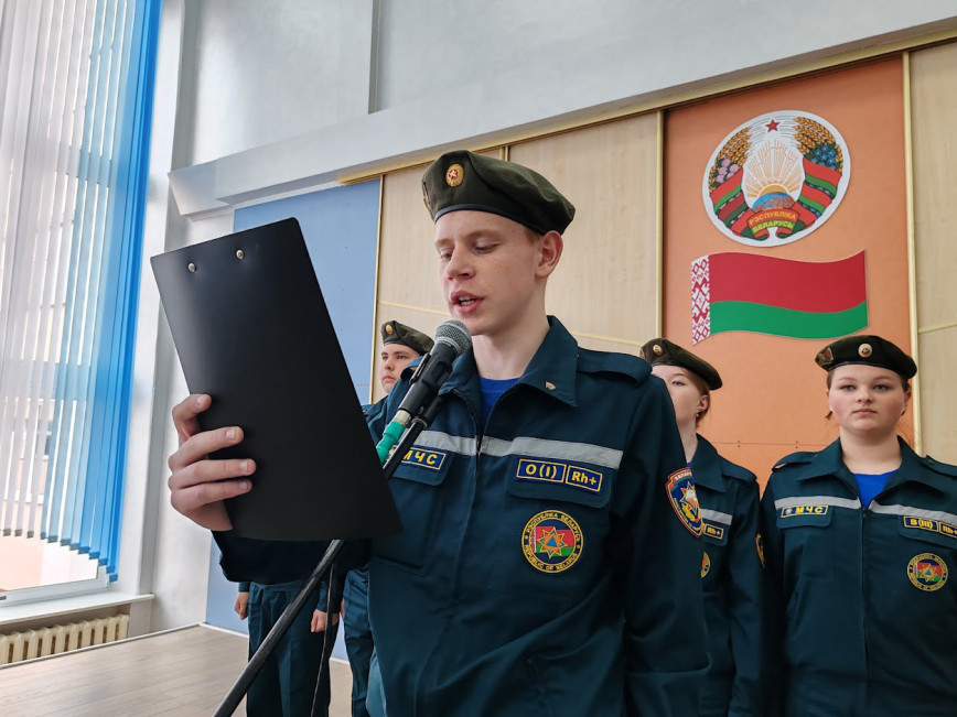 У сярэдняй школе №1 г.гарадка ім. І.Х. Баграмяна адбылася цырымонія адкрыцця клуба «Юны выратавальнік».
