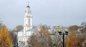 Віцебскі краязнаўчы музей на юбілейных выставах пакажа косць маманта, рэдкі фарфор і карціны Пэна
